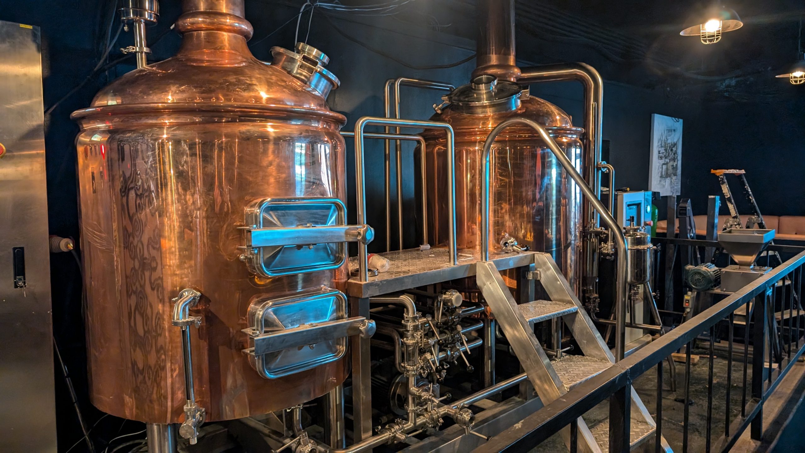 Cuves de Brassage dans la partie Bar